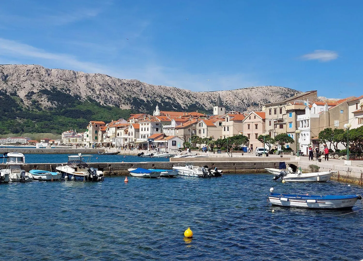 Nur 350 Meter Zum Strand Mit Meerblick Baska